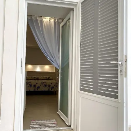 Domus L 3* Ponza