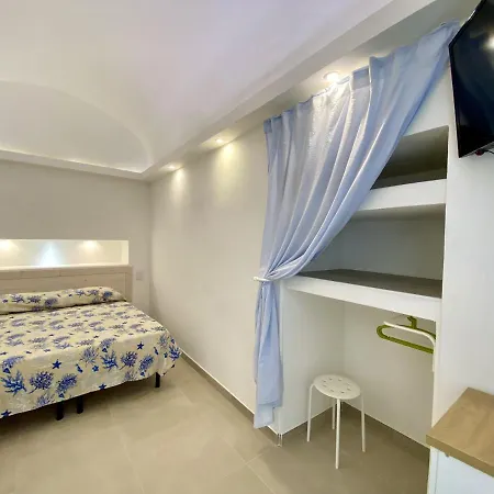 Domus L