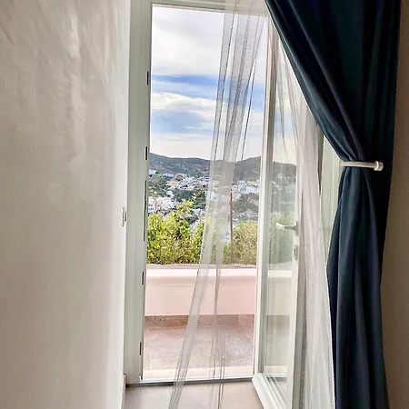 Domus L Pensionat 3*