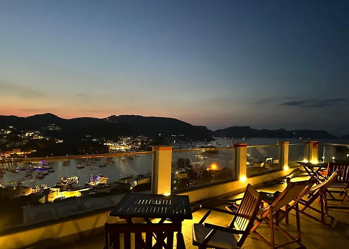 Domus L Guest house 3*